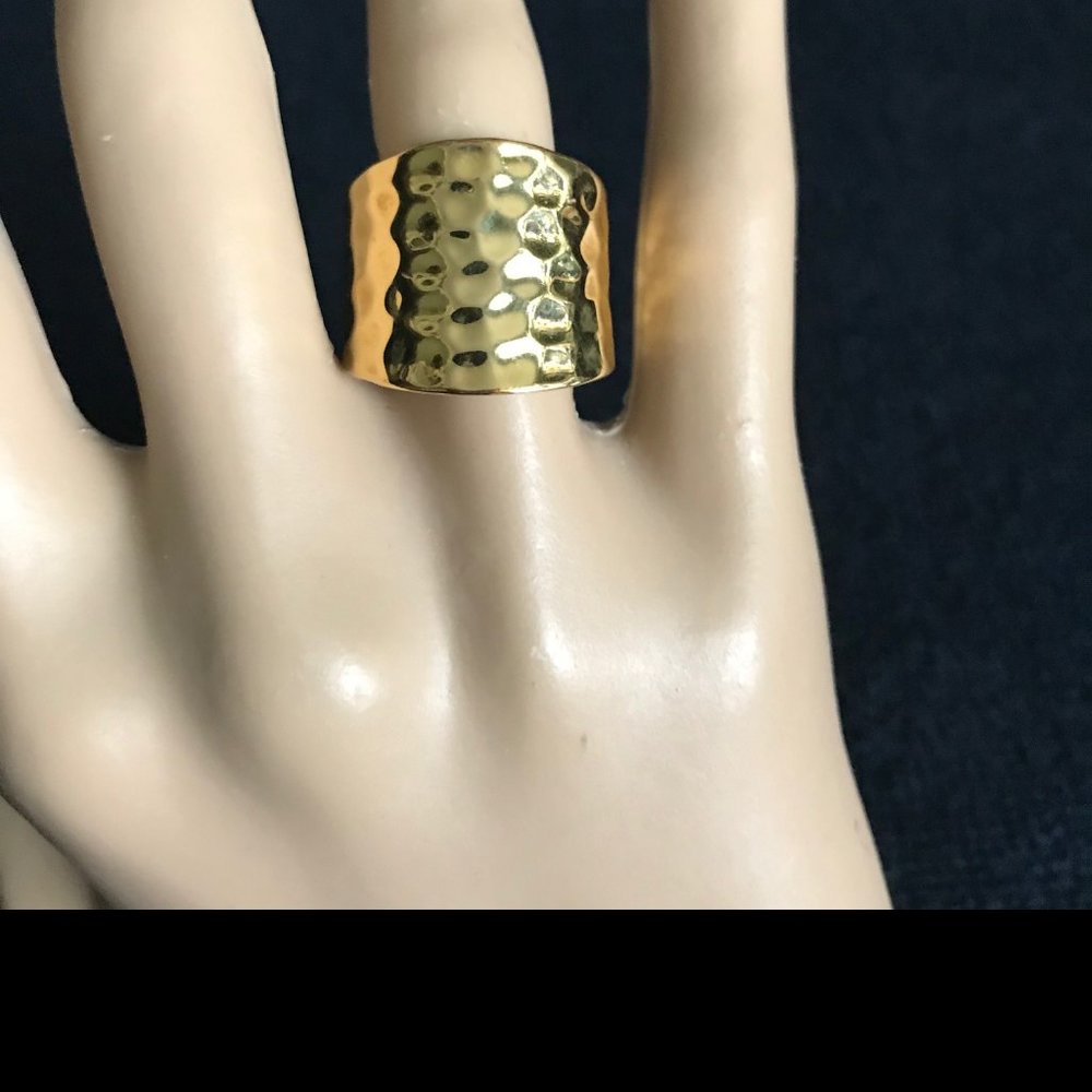 Bright Hammered Brass Ring